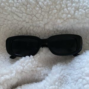 black sunnies